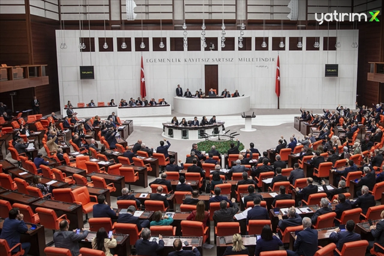 TBMM'den devlet memurlarını ilgilendiren yasa değişikliği görüşmelerine başlıyor.