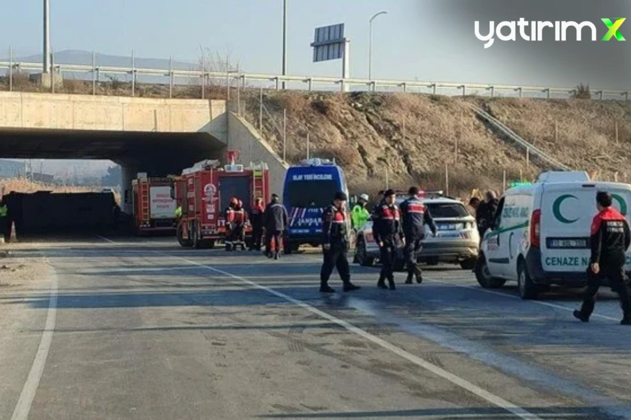 Son Dakika! Denizli'de işçi servisi devrildi: 4 kişi hayatını kaybetti, 19 kişi yaralı